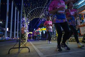 BIB: 186
                            <button type="button" onclick="openModal(24676962)" class="btn btn-primary btn-sm float-right btn-popup" data-toggle="modal" data-target=".modal-high-quality">
                        <i class="fas fa-shopping-cart"></i> Add to Cart
                    </button>
                                            <button type="button" onclick="isThisMe(24676962, true)" class="btn btn-success btn-sm float-right btn-popup btn-isme hidden" data-toggle="tooltip" data-placement="bottom" title="นี่คือรูปของคุณใช่ไหม คลิกที่นี่เพื่อเอาเข้าอัลบั้ม">
                        <i class="fas fa-plus"></i> Add to album
                    </button>
                    <button type="button" onclick="isThisMe(24676962, false)" class="btn btn-warning btn-sm float-right btn-popup btn-isnotme hidden">
                        <i class="fas fa-ban"></i> Remove from album
                    </button>